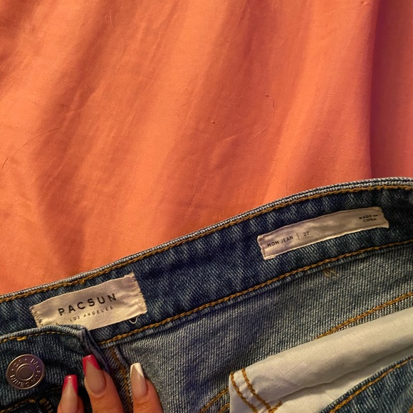 jeans - Picture 3 of 3